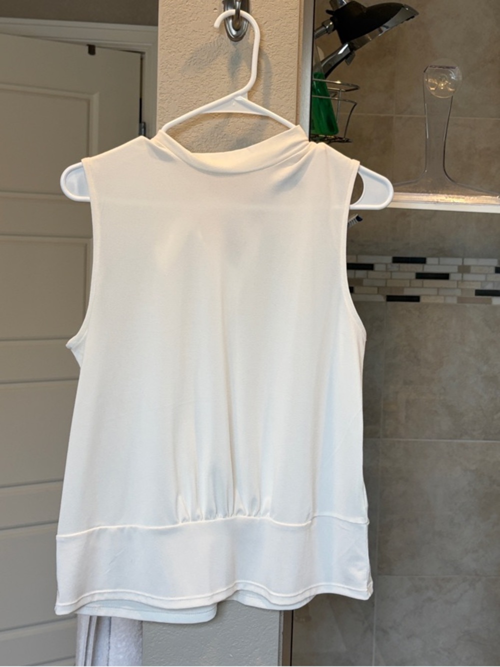 Banana Republic Cream Sleeveless Mock-Neck Tank with Hem Detail